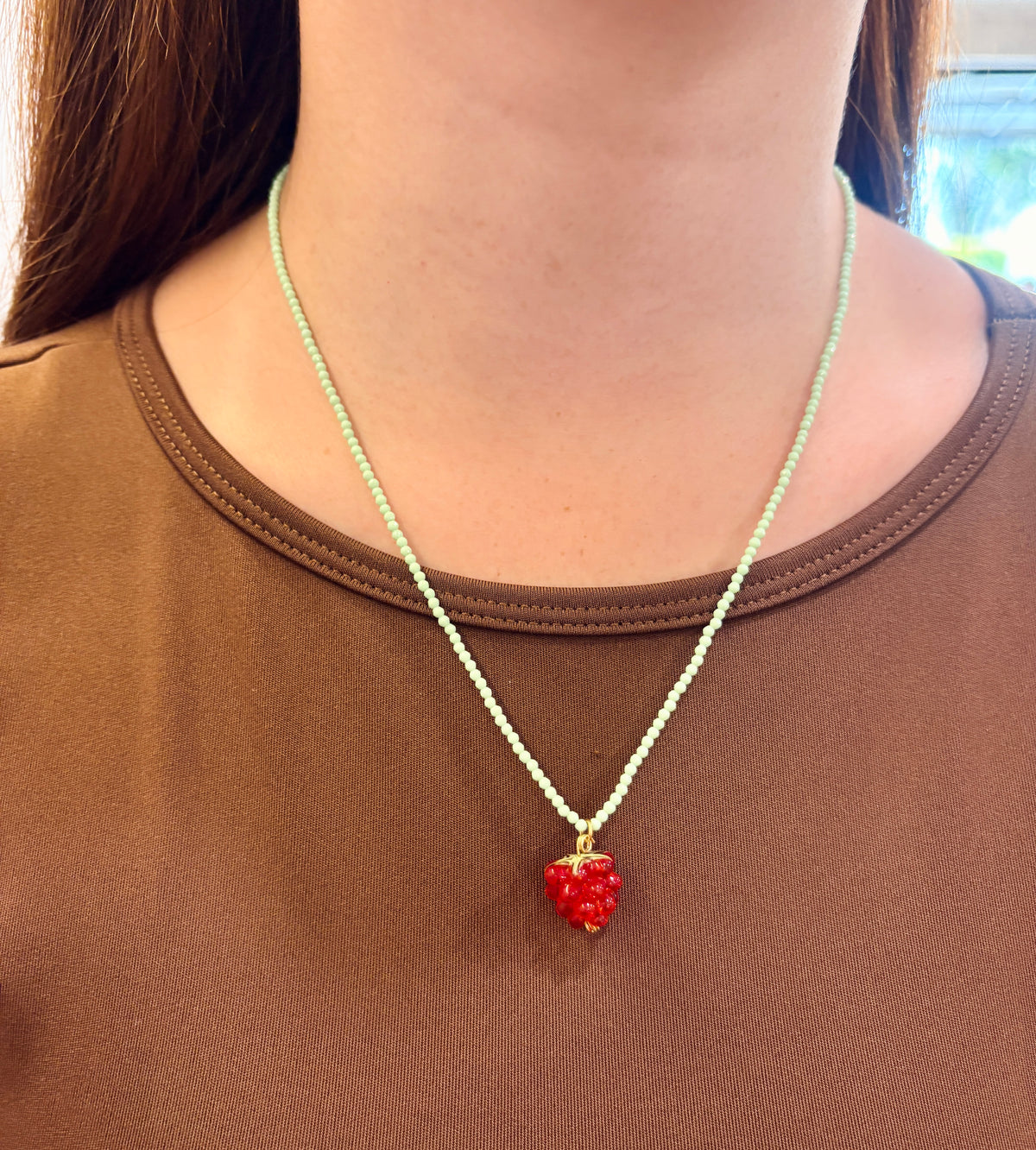 Collar mora