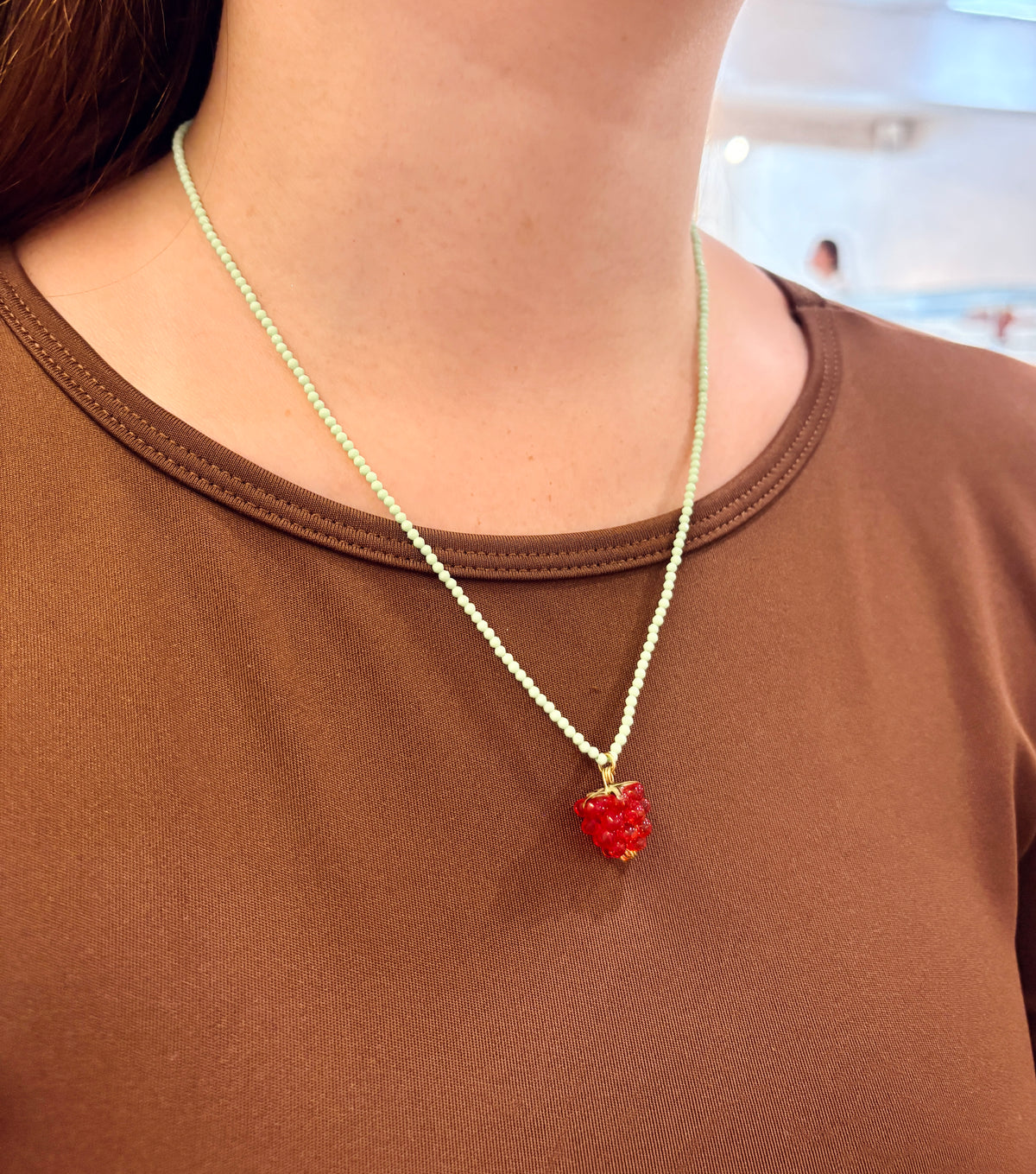 Collar mora